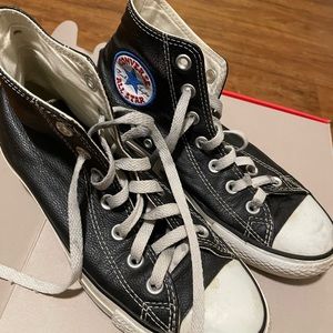 Converse all stars size 5
